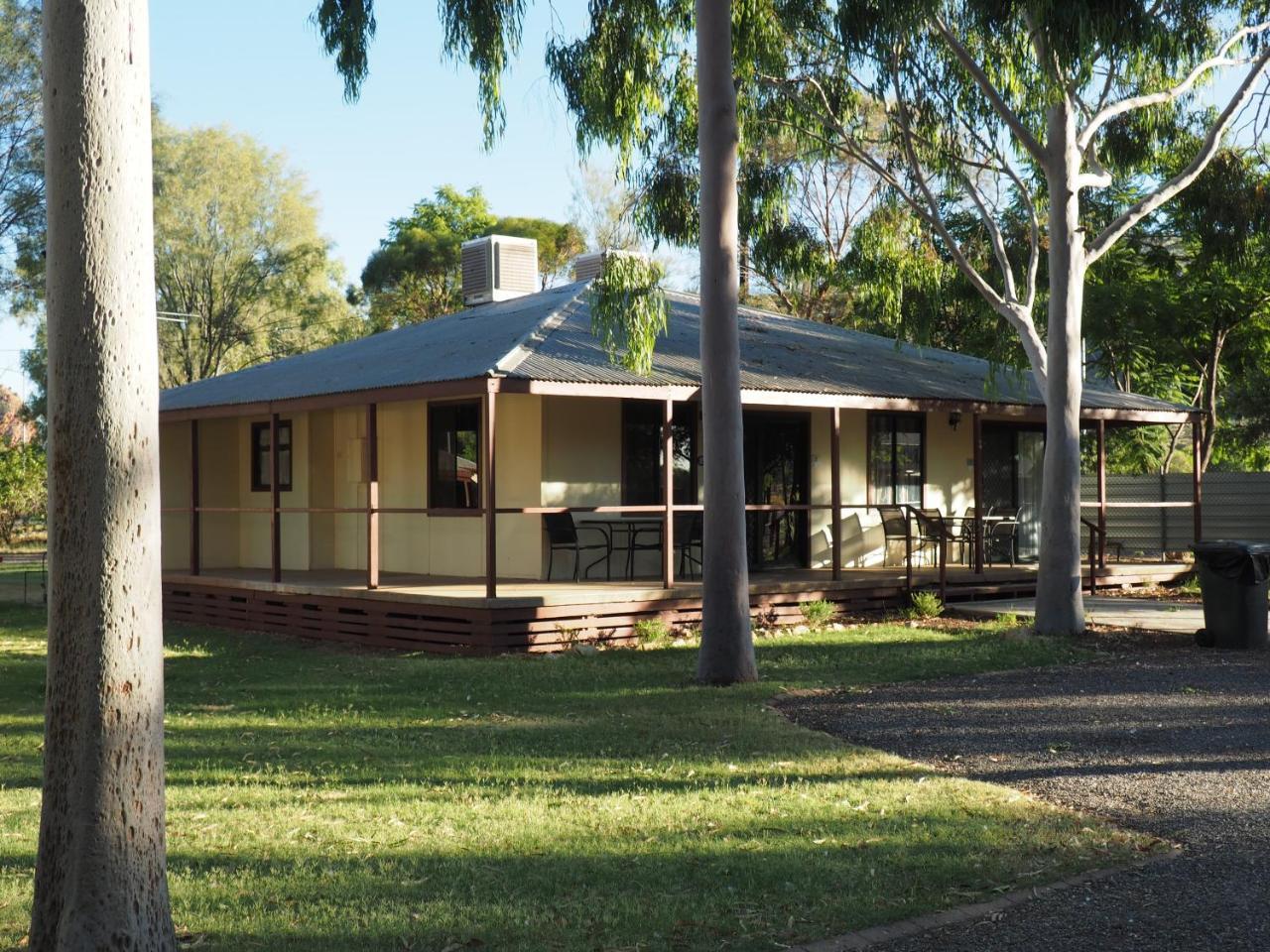 Heritage Caravan Park Hotel Alice Springs Exterior photo